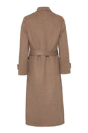 Klassisk, dobbeltspent ullkåpe i en varm brunfarge - fin til høst og vinter