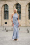 Maxikjole i festlig blå glitter - perfekt til fest eller bryllup