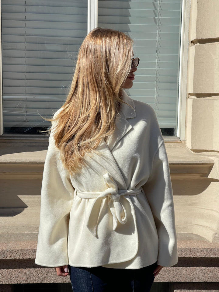 Erin Jacket Cream