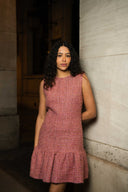 Rosa glitterkjole med A-formet fasong til jobb og fest