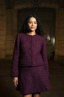 Burgunder tweedjakke med frontlommer og knapper - perfekt til jobb, hverdag eller fest