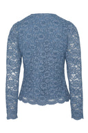 Blå blondebluse med perleknapper og V-hals - perfekt til jeans og skjørt